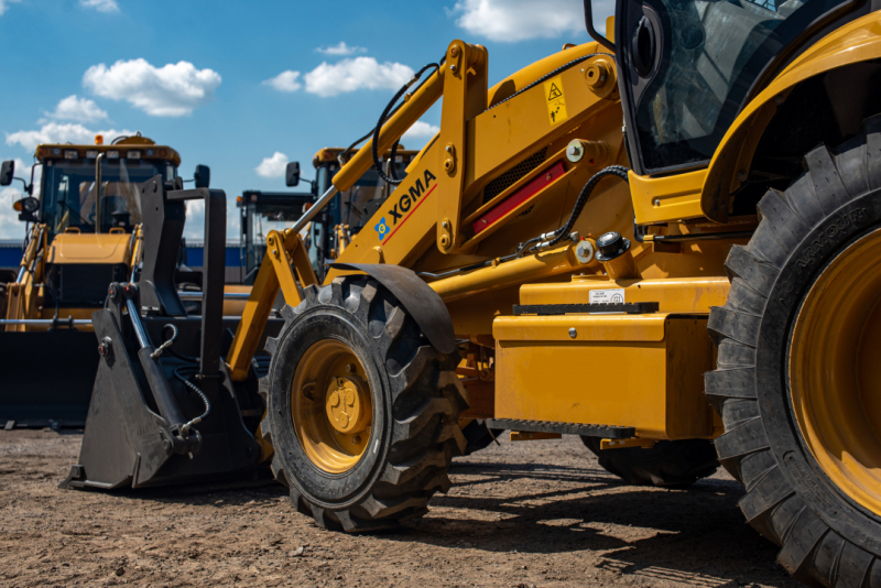 Экскаватор-погрузчик XG765N (WC) HV Market