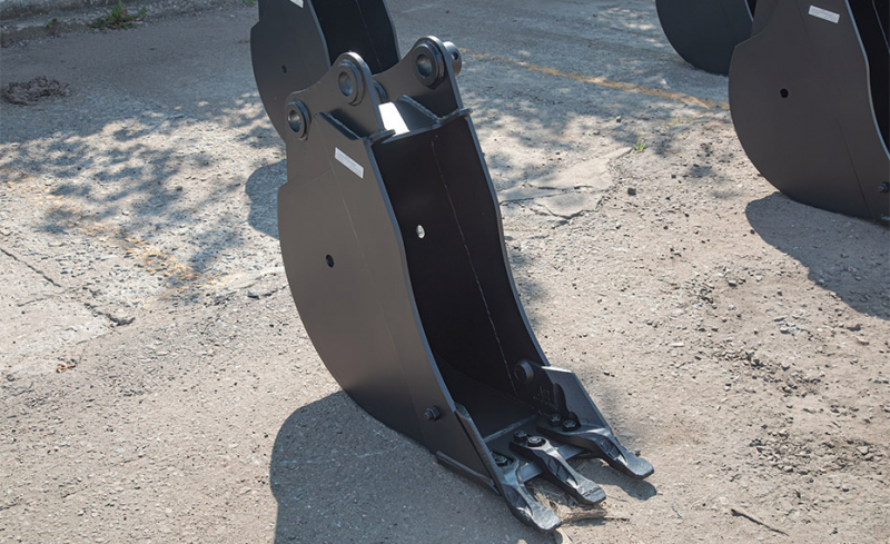 Ковш для экскаваторов-погрузчиков Impulse GP-07-300-0,07 для XCMG XC8 S3570 HV Market