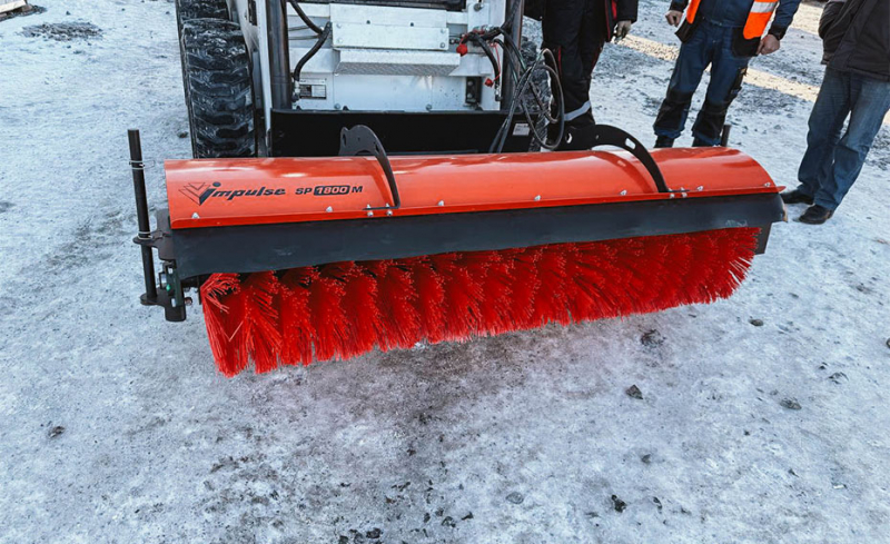 Щетка дорожная коммунальная Impulse SP1800M HV Market