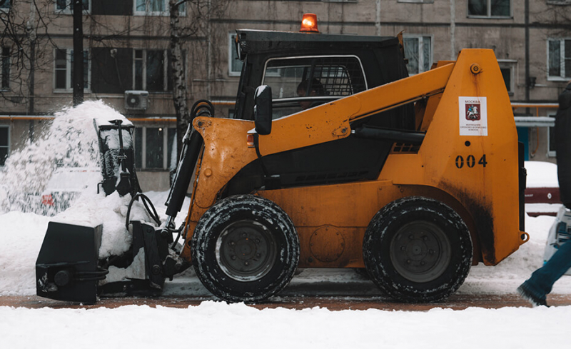 Шнекороторный снегоочиститель Impulse SR1850 на мини-погрузчик JCB HV Market