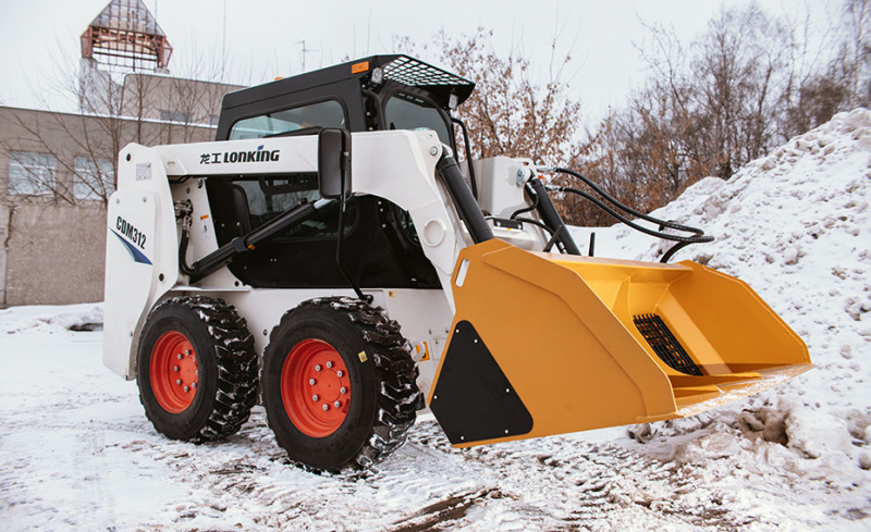 Пескоразбрасыватель Delta SM2000 на мини-погрузчики ANT HV Market