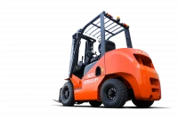 Дизельный вилочный погрузчик FD18N Тhree stage (Двигатель Yanmar,FFL, В-6500м)  HV Market