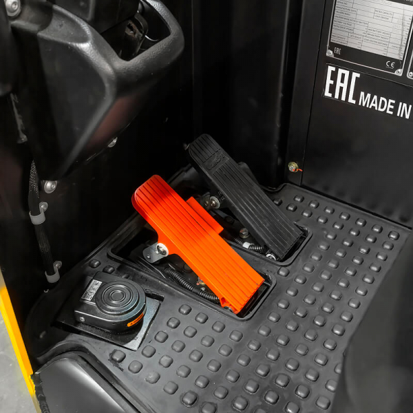 Ричтрак CQD16F (1600 кг, 6,0 м, 48В / 420 Ач) SMARTLIFT (SMART)