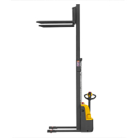 Штабелер самоходный CDD15R-E (N) (1500 кг; 3 м; 24В / 105Ач) SMARTLIFT HV Market