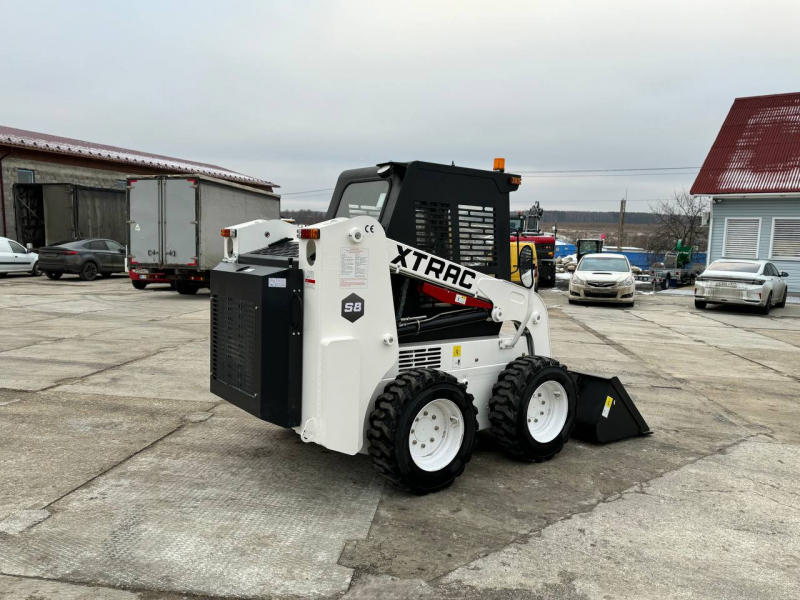 Мини-погрузчик XTRAC S8 (850 кг) HV Market