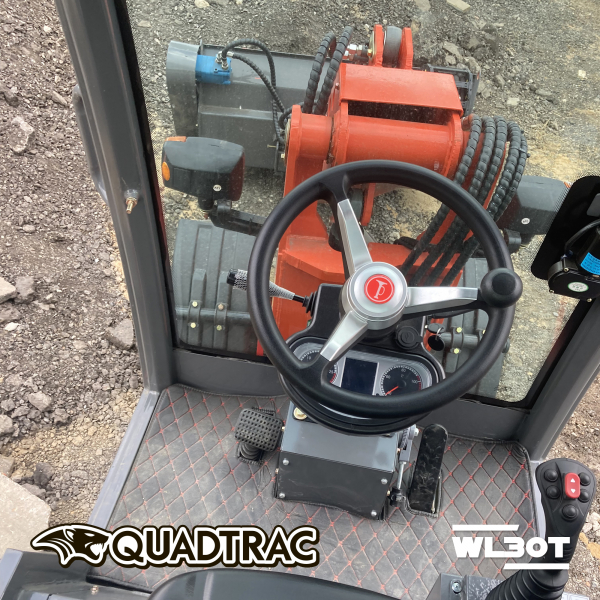 Мини-погрузчик QUADTRAC WL30T (600 кг, телескопическая стрела 3500 мм) HV Market